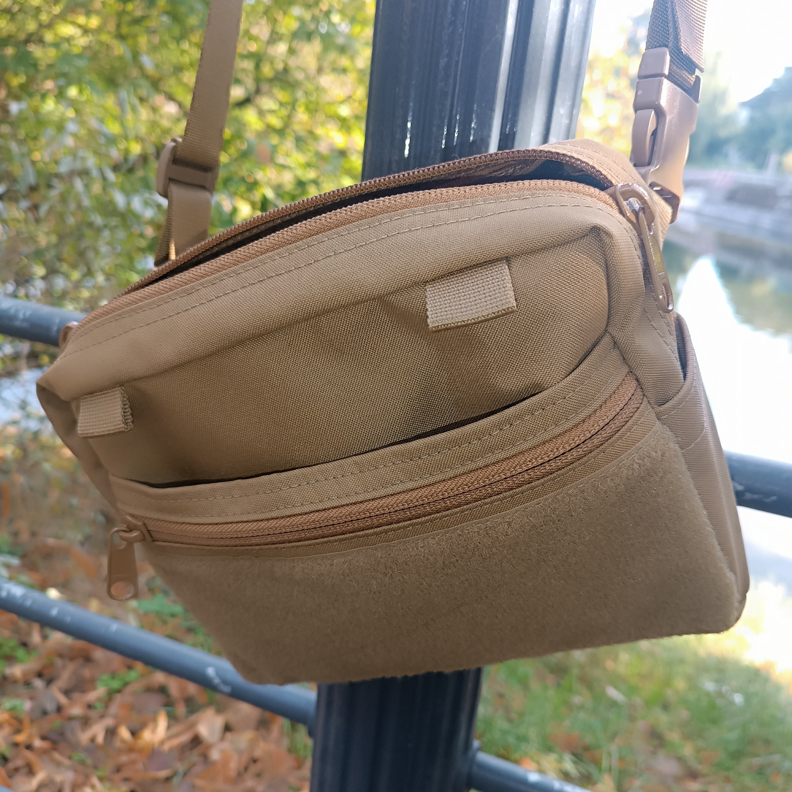 TYRAS Fanny Pack